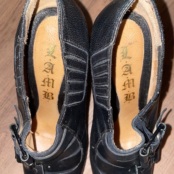 L.A.M.B. By Gwen Stefani black buckled booties - Picture 3 of 4